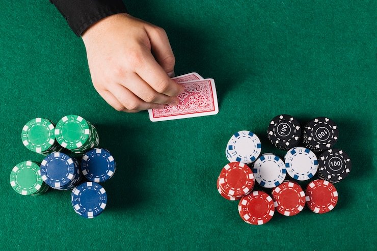 Bagan tingkat loyalitas betcash303 menampilkan manfaat progresif dari Member hingga Diamond